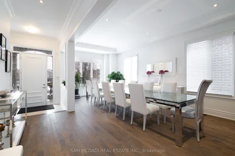 317 La Rose Avenue, Toronto, ON M9P 1B8