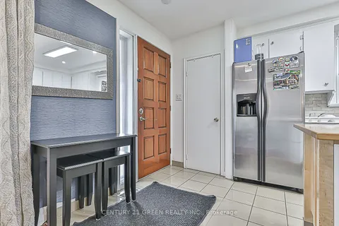 23 Chalkfarm Drive, Toronto, ON M3L 1L1