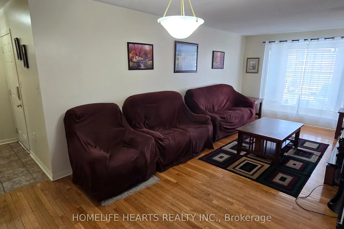 35 Triple Crown Drive, Brampton, ON L6S 0A4