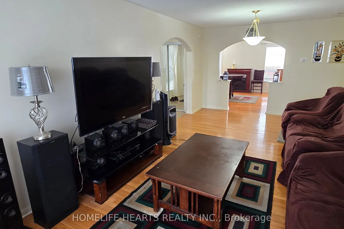 35 Triple Crown Drive, Brampton, ON L6S 0A4