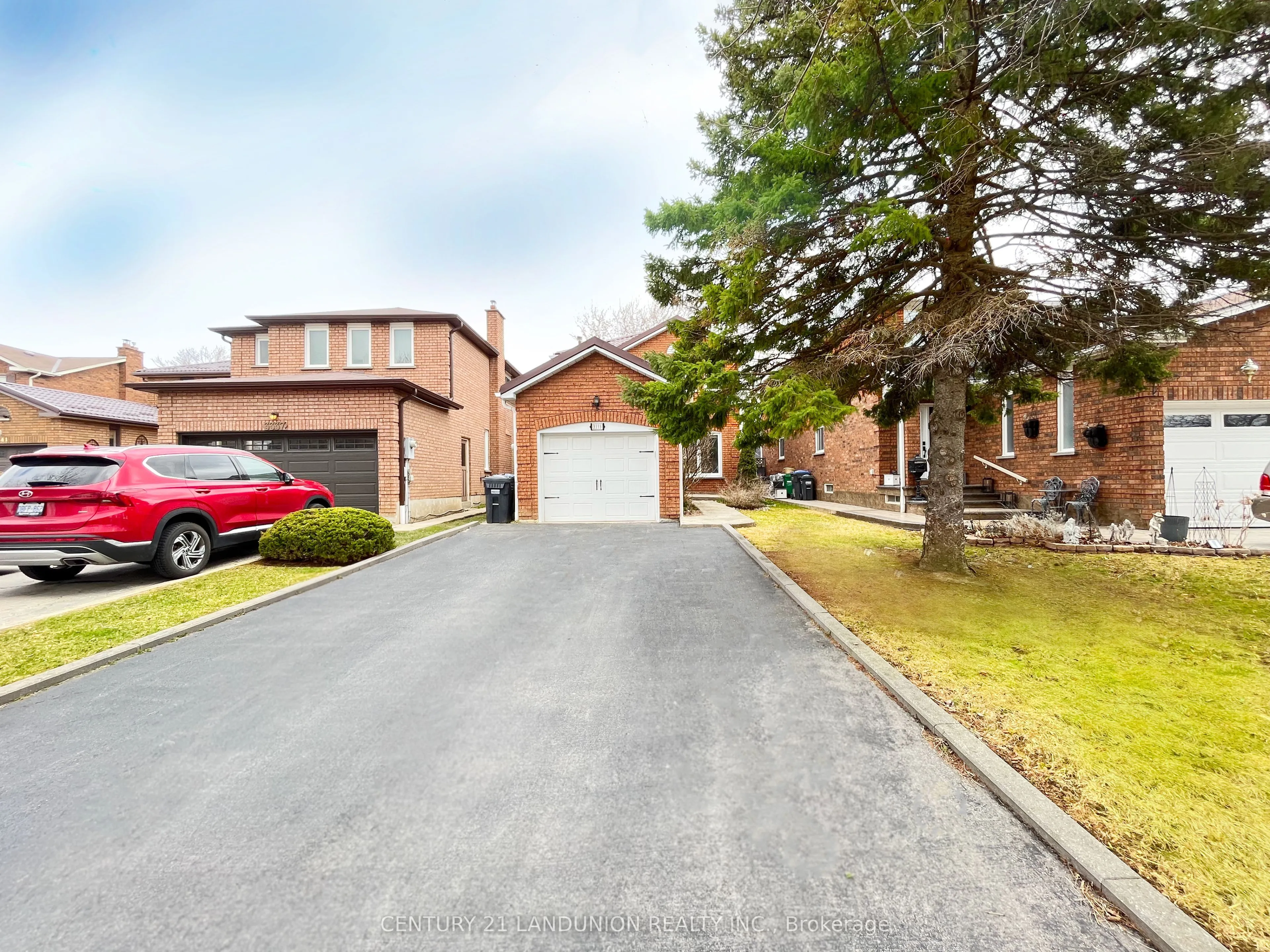 3333 Hargrove Road, Mississauga, ON L5L 4E6