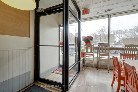 1127 St Clair Avenue, Toronto, ON M6E 1B1