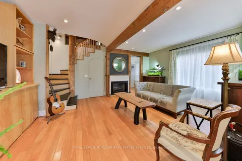 39 Twenty Fourth Street, Toronto, ON M8V 3N3