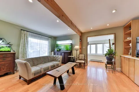 39 Twenty Fourth Street, Toronto, ON M8V 3N3