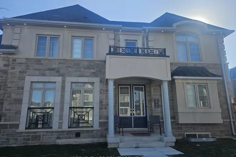 3923 Koenig Road, Burlington, ON L7M 0Z8