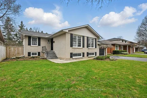 1250 TAVISTOCK Drive, Burlington, ON L7P 2N5