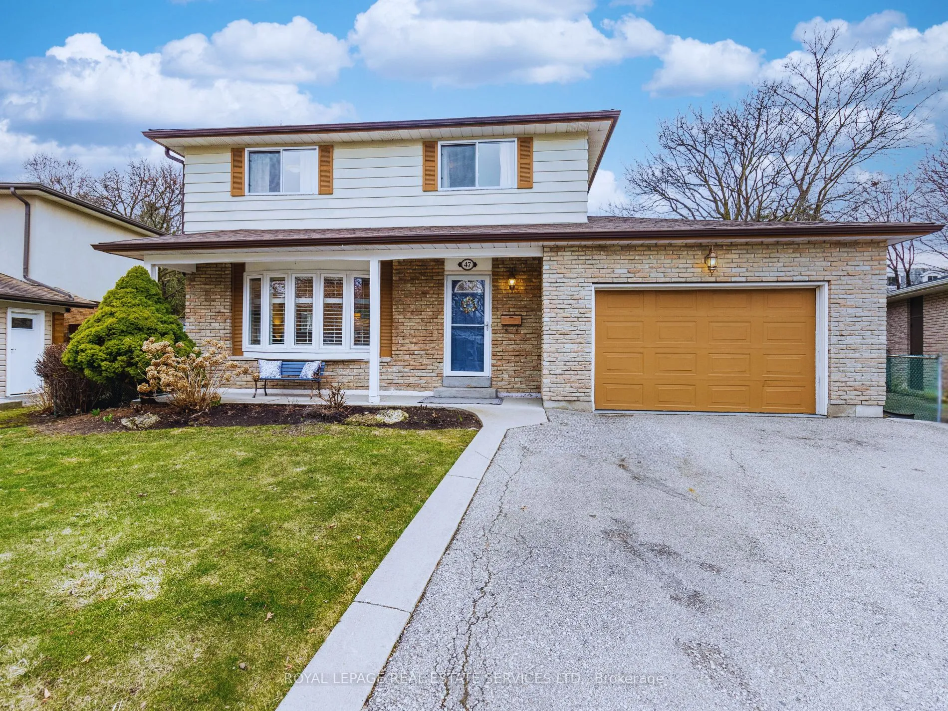 47 Trotters Lane, Brampton, ON L6Y 1B5