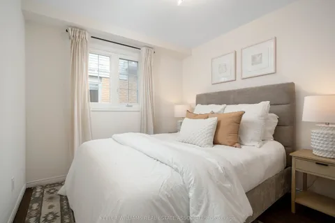 2375 Parkway Drive, Burlington, ON L7P 4A1