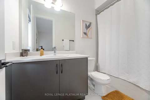 61 Raspberry Ridge Avenue, Caledon, ON L7C 4N2