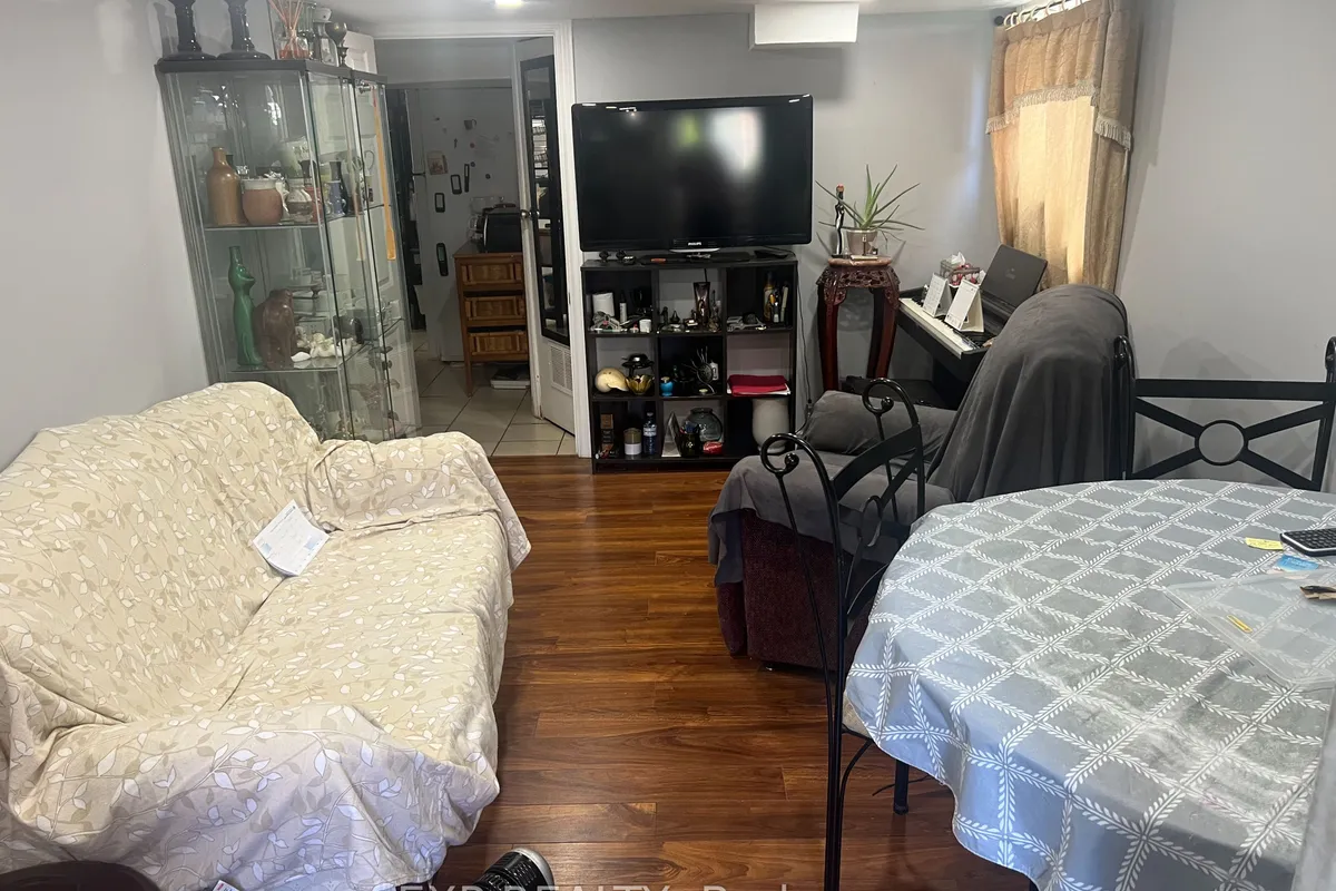 655 Browns Line, ON M8W 3V7