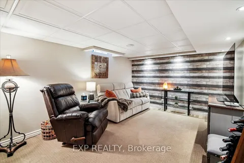 2417 Headon Forest Drive, Burlington, ON L7M 3K7