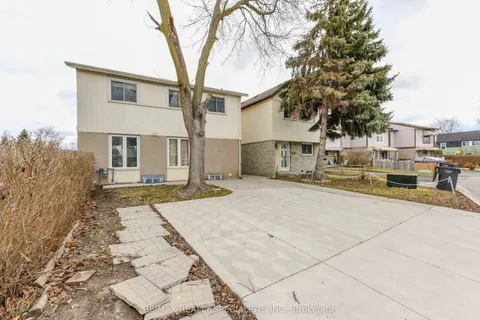 5 Josephine Court, Brampton, ON L6S 2L3