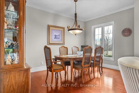 9797 Hunsden Side Road, Caledon, ON L7E 0J8