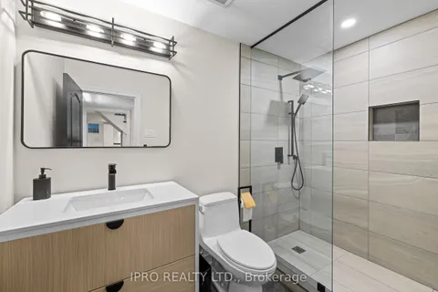 5103 Royal Mills Court, Mississauga, ON L5M 4X9