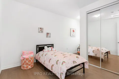 1603 Whitlock Avenue, Milton, ON L9T 6H8