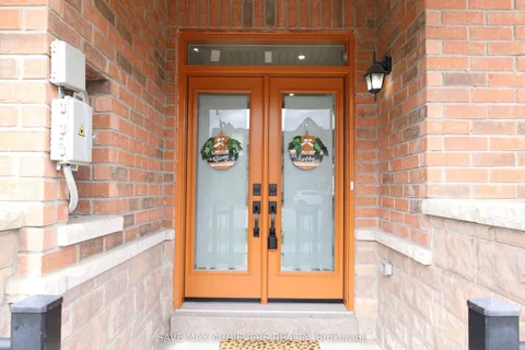 238 Inspire Boulevard, Brampton, ON L6R 1X8