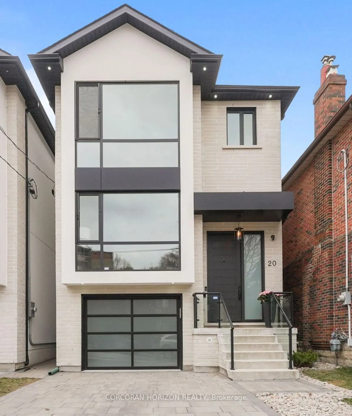 20 Fourth Street, Toronto, ON M8V 2Y3