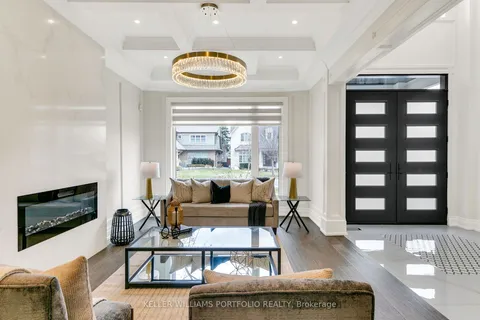 38 Smithwood Drive, Toronto, ON M9B 4R9