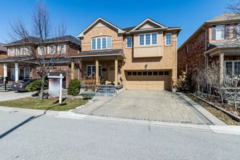 69 Stillman Drive, Brampton, ON L6X 0T1