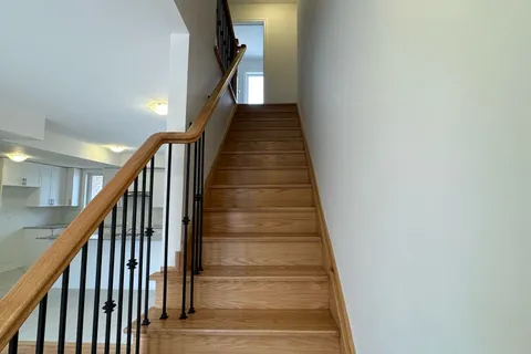 3 Marvin Avenue, ON L6H 0Z6