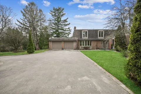 2145 Blessington Street, Burlington, ON L7P 0J7