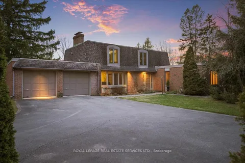 2145 Blessington Street, Burlington, ON L7P 0J7