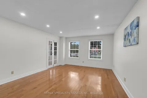 1681 Vaughan Drive, Caledon, ON L7K 1C4
