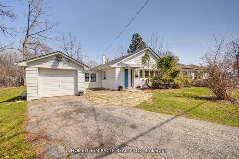 1235 Old River Road, Mississauga, ON L5G 1X1