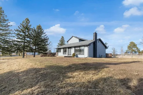 16045 Hurontario Street, Caledon, ON L7C 2E5