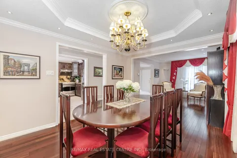 1078 windsor hill Boulevard, Mississauga, ON L5V 1P4
