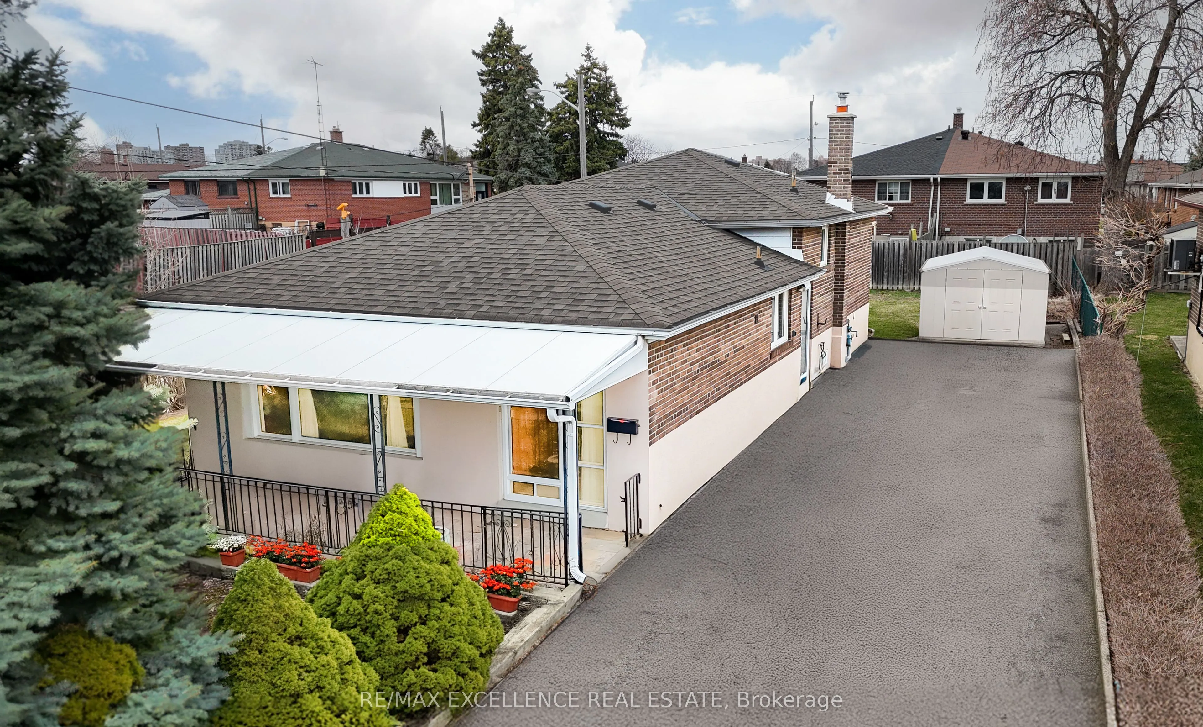 90 Goldsboro Road, Toronto, ON N9L 1A8