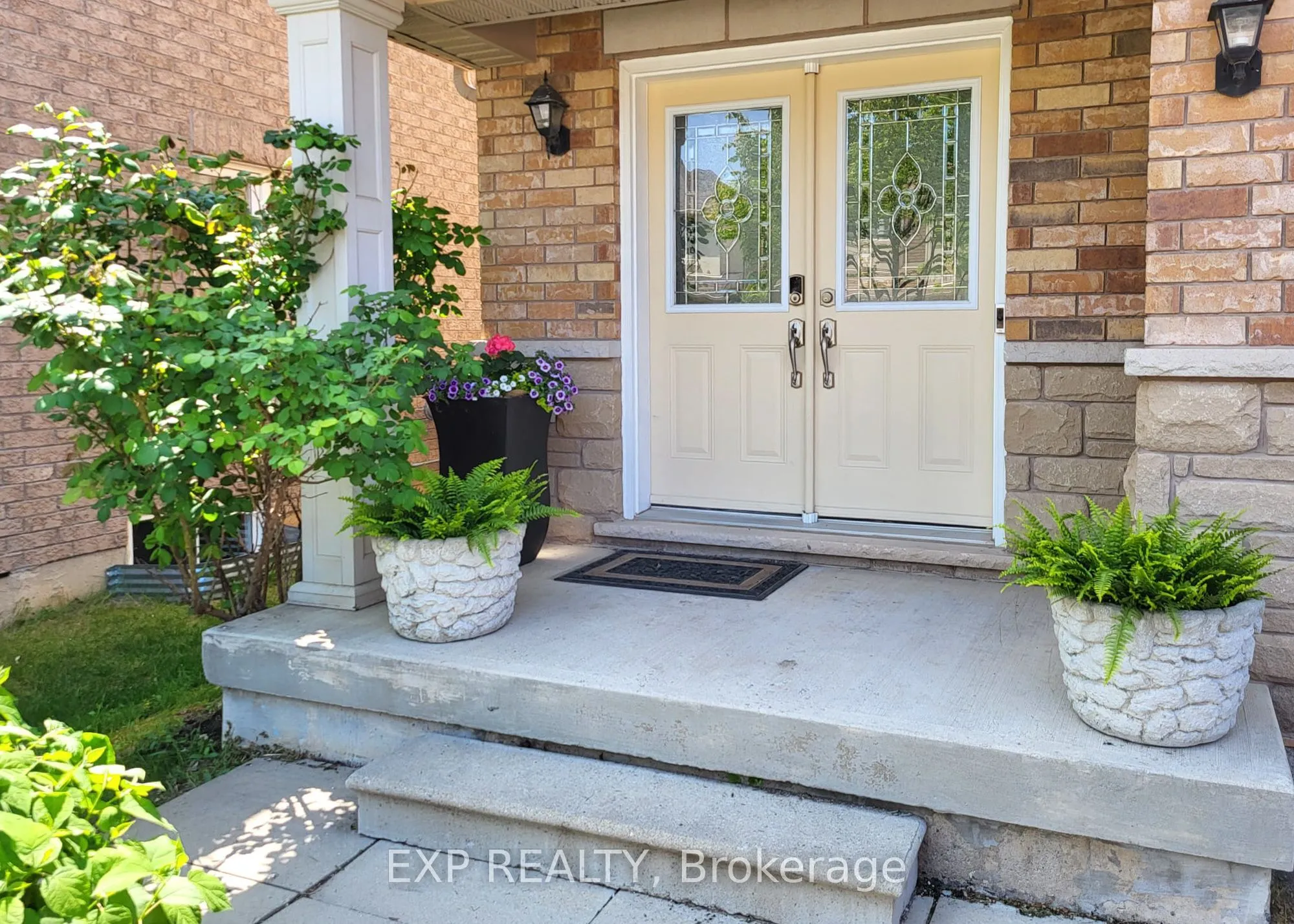 4693 Kurtz Road, Burlington, ON L7M 0G2