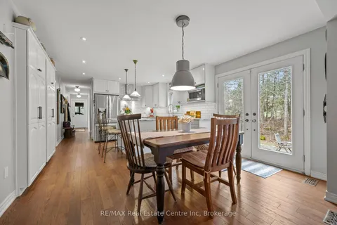 5120 Pineridge Drive, Milton, ON L7J 2L7