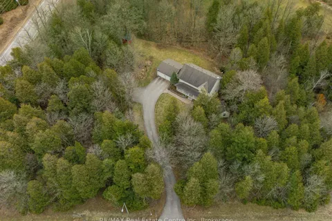 5120 Pineridge Drive, Milton, ON L7J 2L7