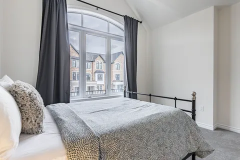 74 Camino Real Drive, Caledon, ON L7C 4L9