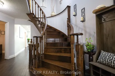 54 Trewartha Crescent, Brampton, ON L6Z 1X4