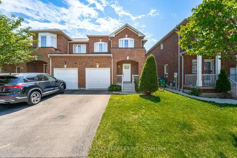 17 Dawes Road, Brampton, ON L6X 0R8