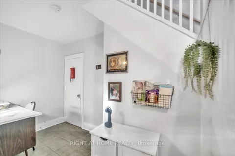 777 Ossington Avenue, Toronto, ON M6G 3T8