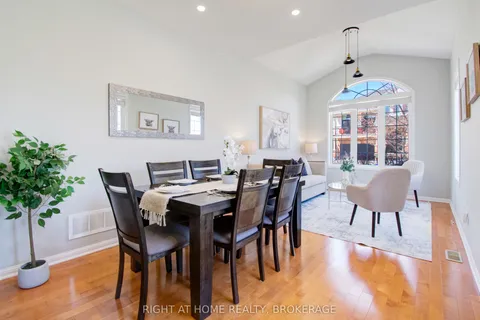 3253 Steeplechase Drive, Burlington, ON L7M 0C5