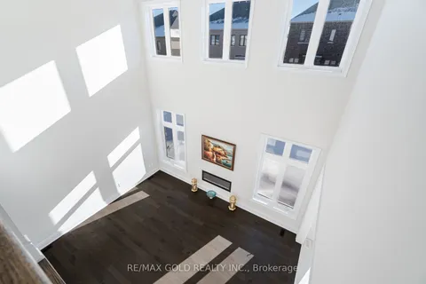 82 Raspberry Ridge Avenue, Caledon, ON L7C 4N2
