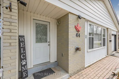 44 Madison Avenue, Orangeville, ON L9W 1S3