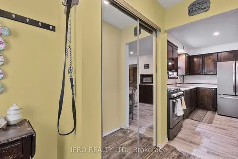 44 Madison Avenue, Orangeville, ON L9W 1S3