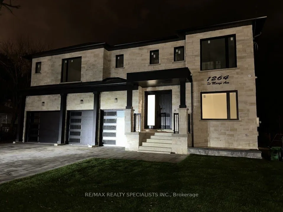 1264 St Marys Avenue, Mississauga, ON L5E 1H7