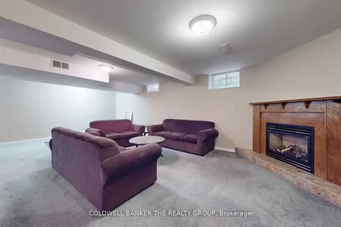 5 Collingwood Avenue, Brampton, ON L7A 2E5