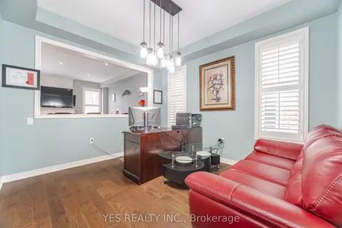 9 Meadowcreek Road, Caledon, ON L7C 3Y9