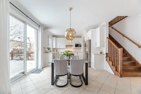 720 Reece Court, Milton, ON L9T 0X4