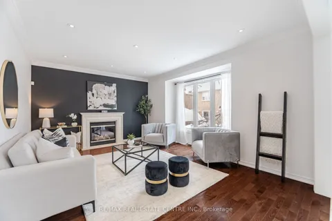 720 Reece Court, Milton, ON L9T 0X4