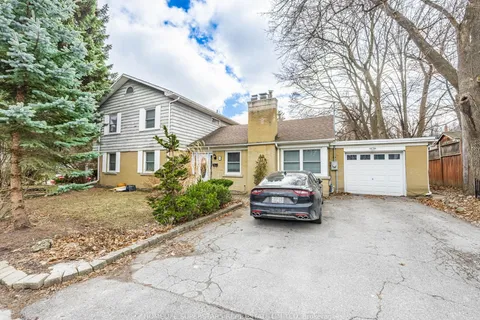 18 Armstrong Street, Brampton, ON L6W 1W6