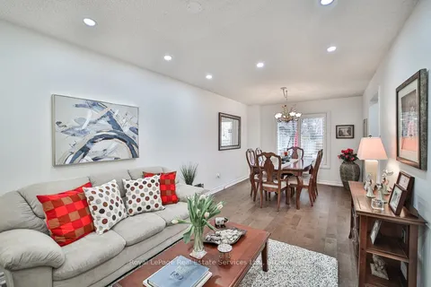 1387 Stonecutter Drive, Oakville, ON L6M 3C3