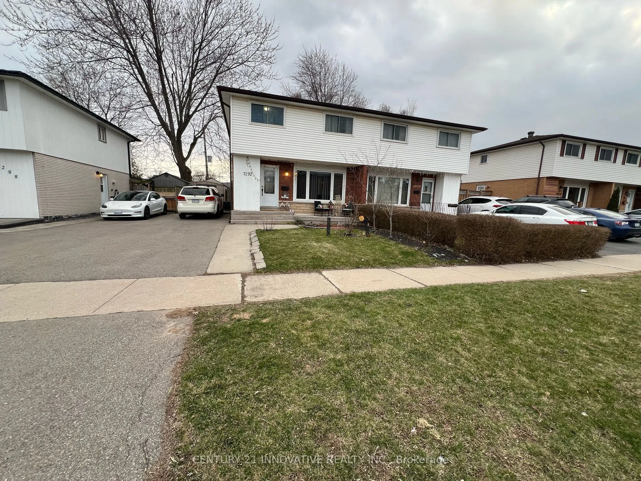1292 Nottingham Avenue, Burlington, ON L7P 2R8
